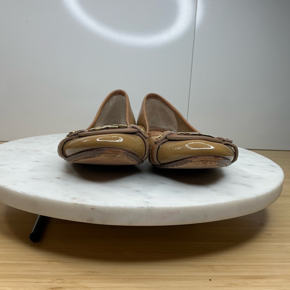 Tory Burch Size 10 Aaden Camel Flat - Picture 4 of 16